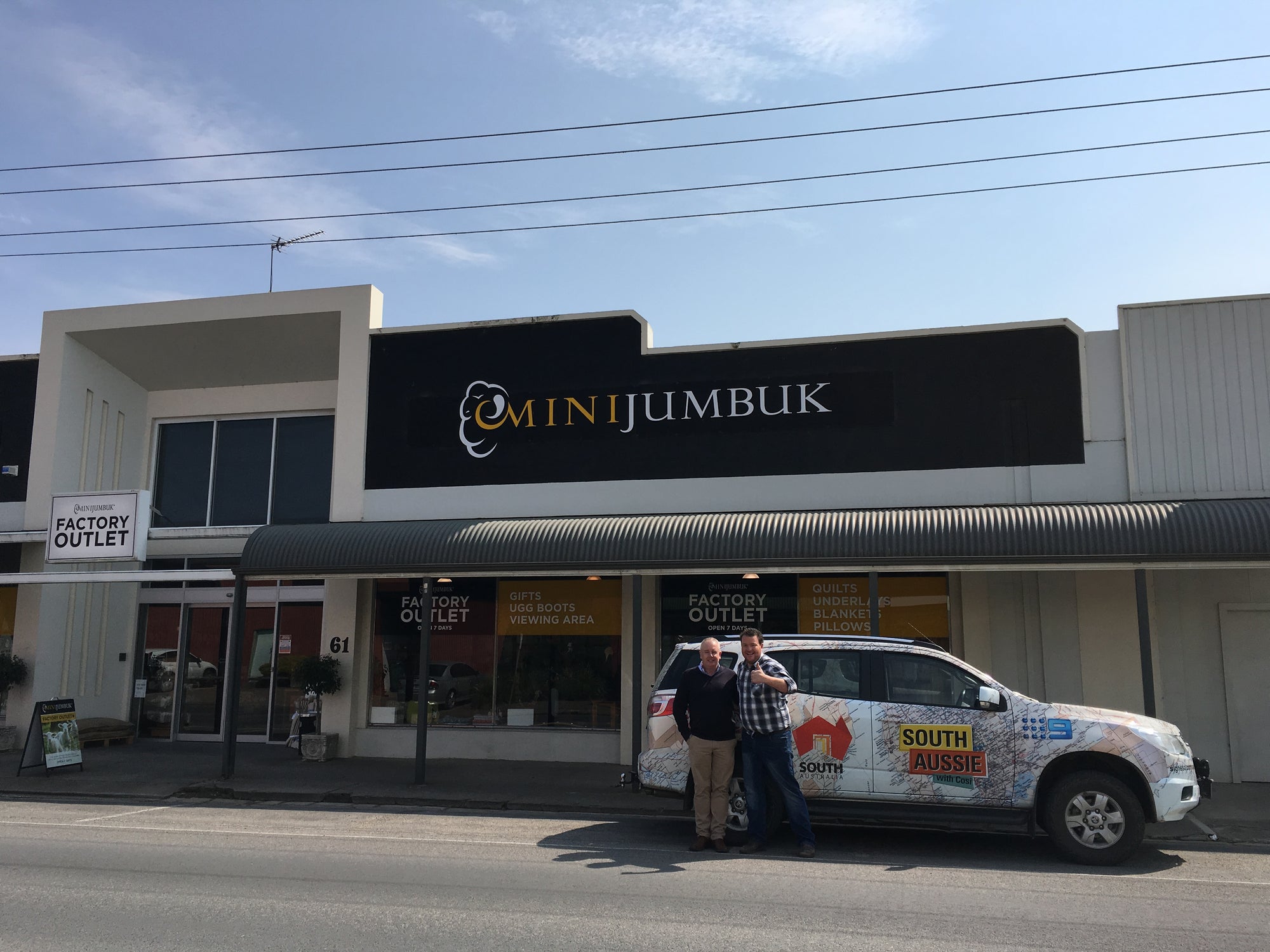 MiniJumbuk on South Aussie with Cosi