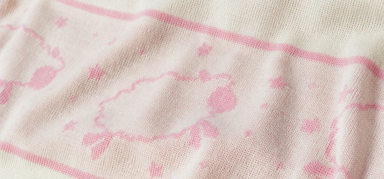 New MiniJumbuk Baby Blanket - the Perfect Gift!