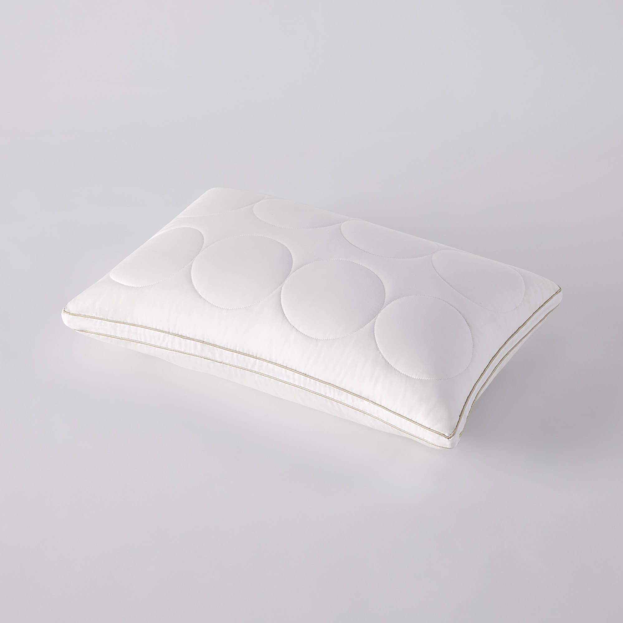 CalmComfort Wool Medium Pillow - thumbnail #8