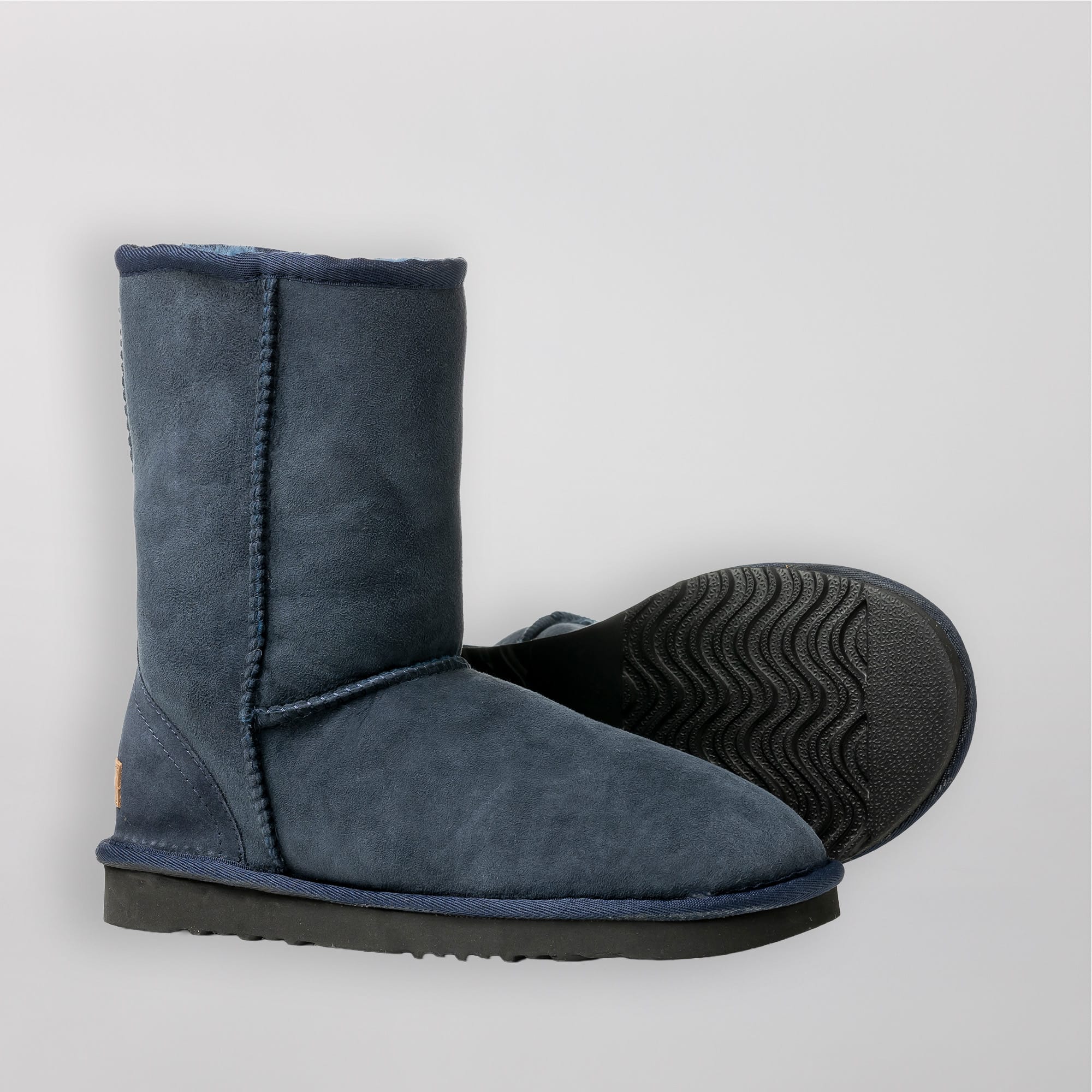 Classic Lo Ugg Boots