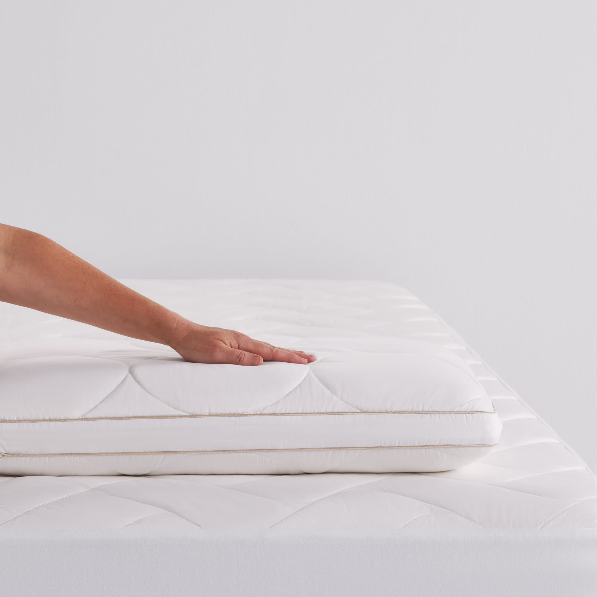 MemorySupport Memory Foam Quilted Pillow